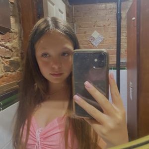 Meet your Posher, Sophia